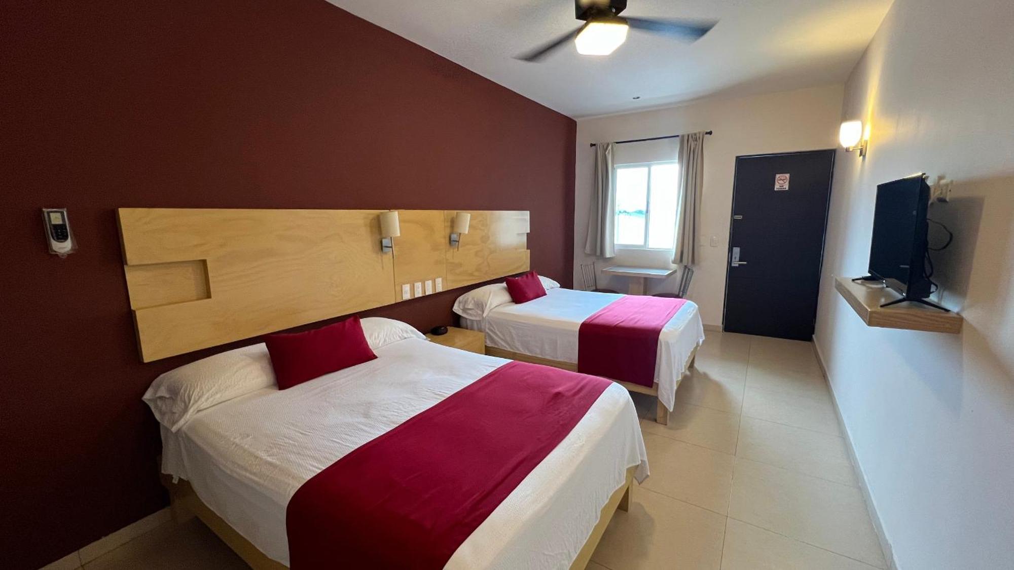 Nova Hotel Cadereyta Jimenez Ngoại thất bức ảnh