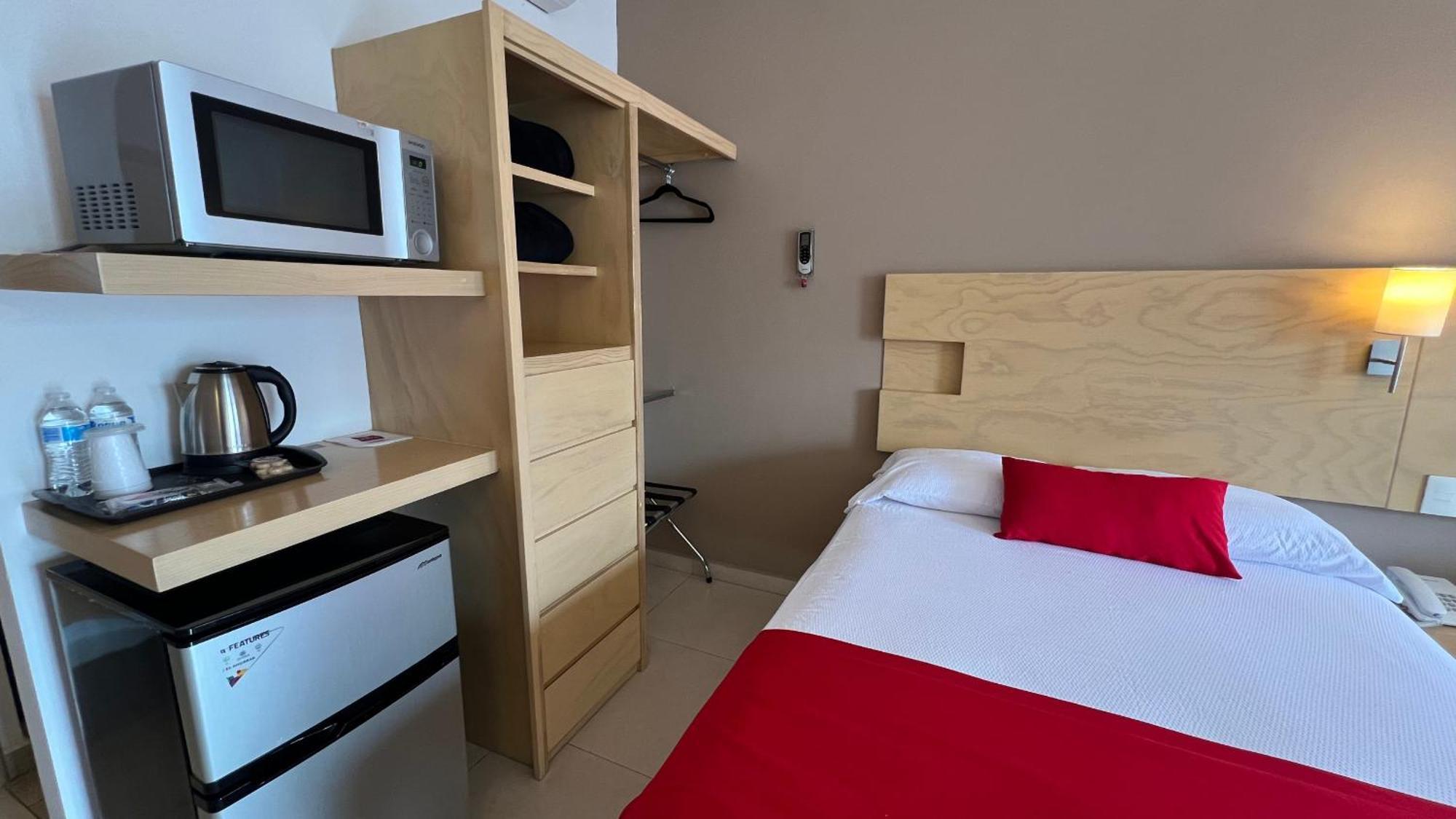 Nova Hotel Cadereyta Jimenez Ngoại thất bức ảnh