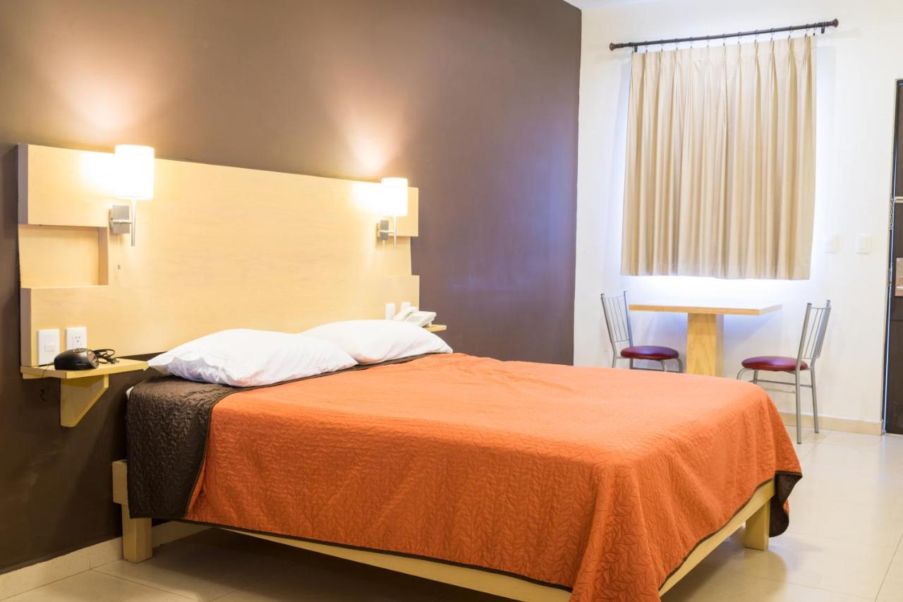 Nova Hotel Cadereyta Jimenez Ngoại thất bức ảnh